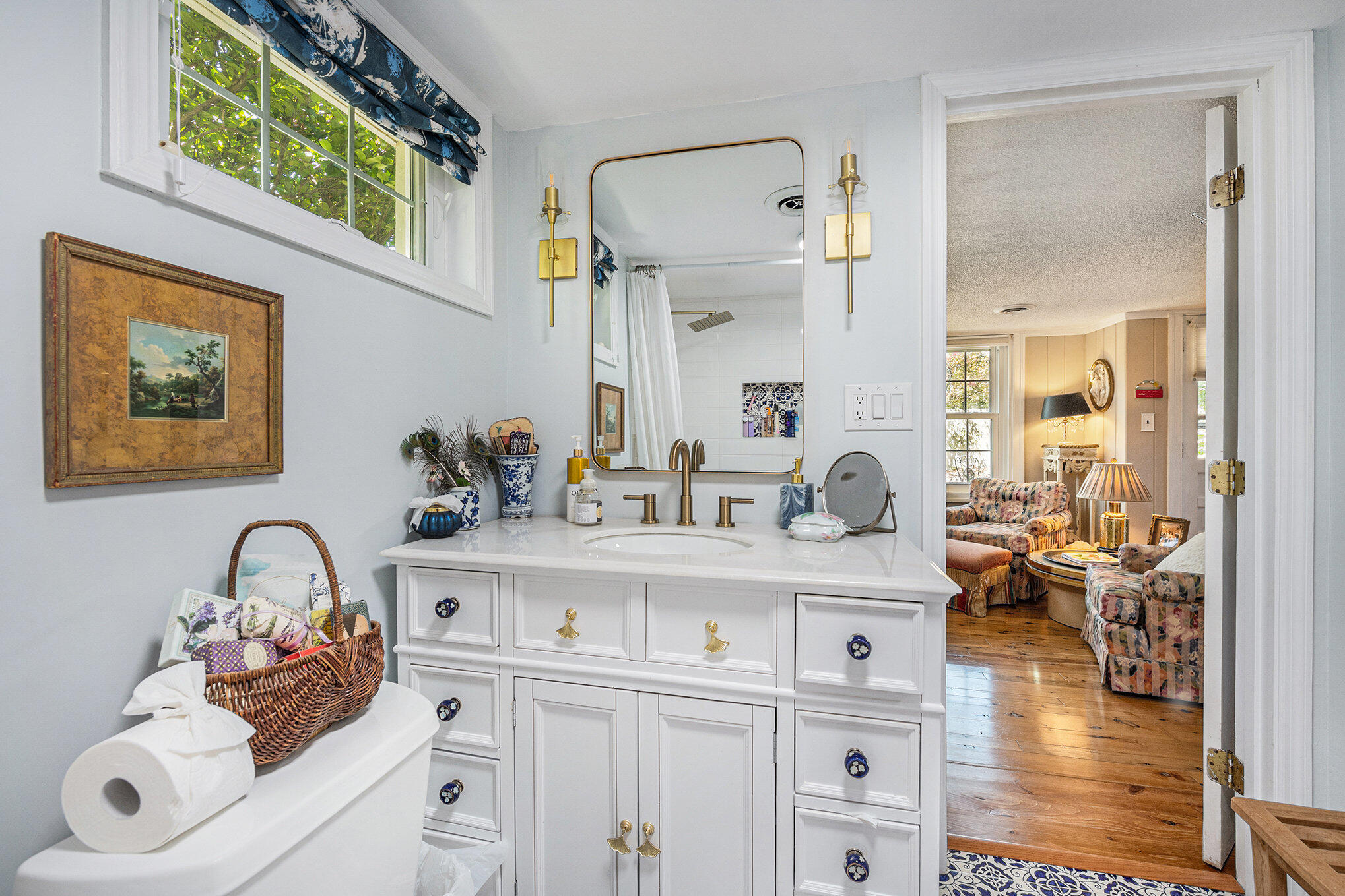 605 Ann Street Mount Pleasant, SC 29464 - Photo 16 of 32 Primary Bathroom