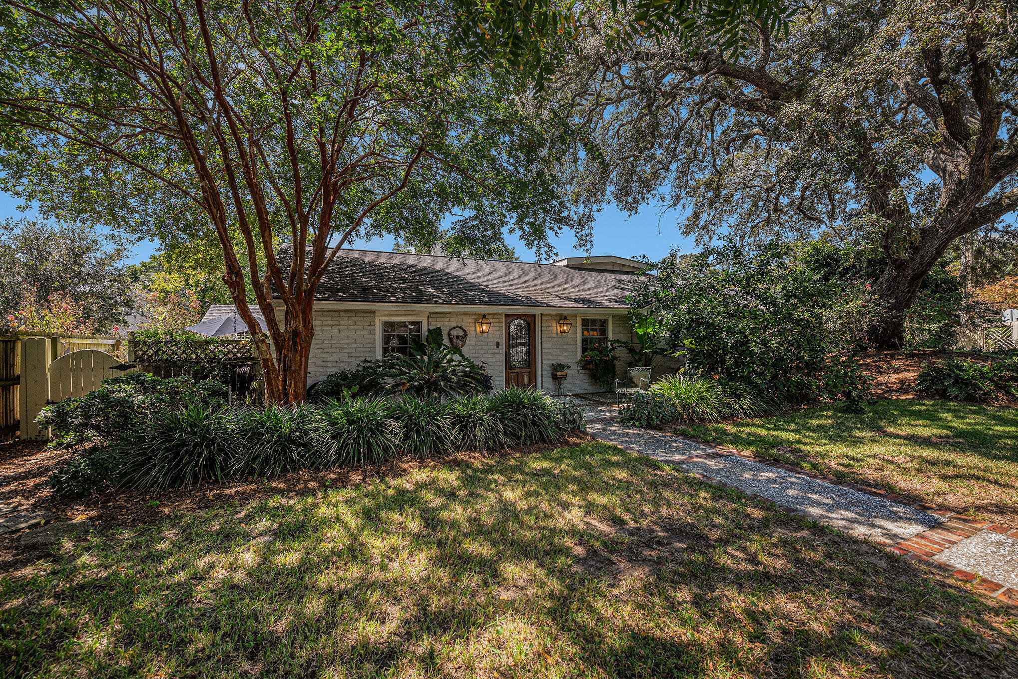 605 Ann Street Mount Pleasant, SC 29464 - Photo 3 of 32 Front Exterior