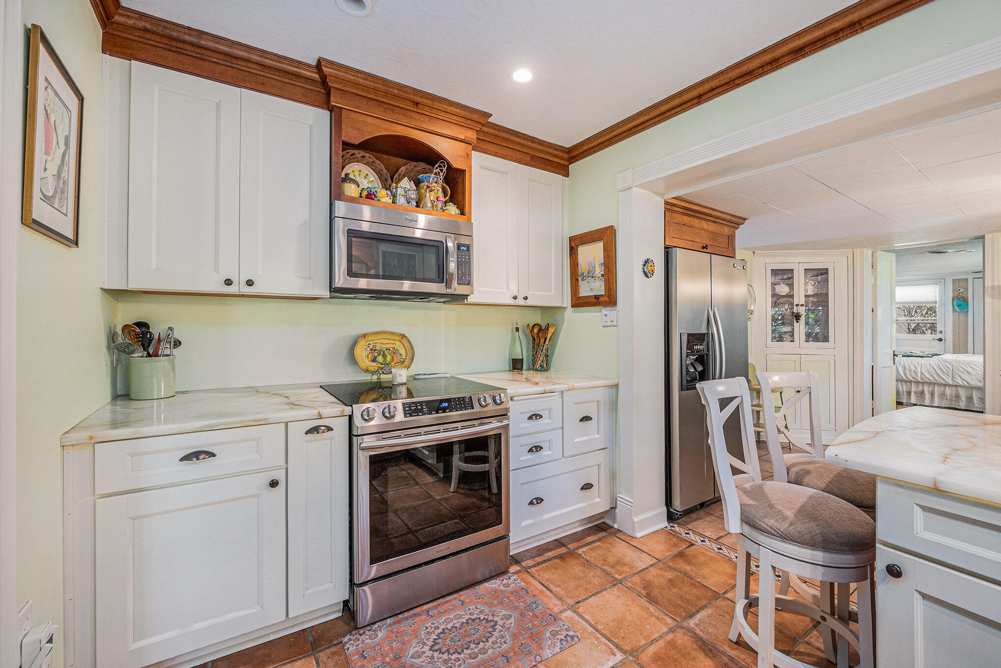 605 Ann Street Mount Pleasant, SC 29464 - Photo 10 of 32 Kitchen