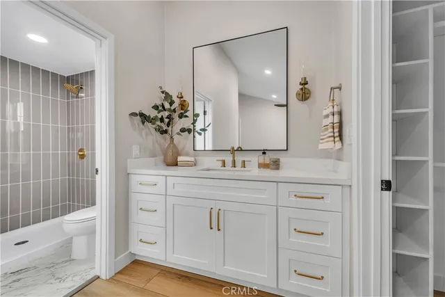 $795,000 | 28224 Oaklar Drive, Saugus, CA 91350