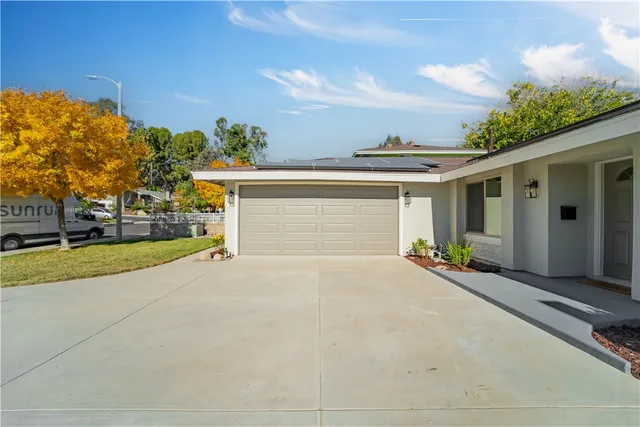 $795,000 | 28224 Oaklar Drive, Saugus, CA 91350