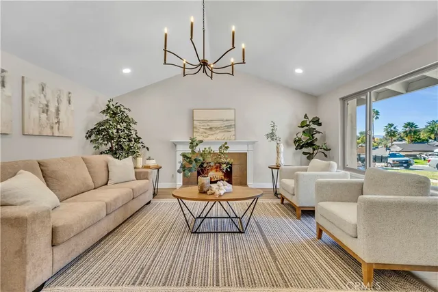 $795,000 | 28224 Oaklar Drive, Saugus, CA 91350