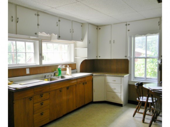 1110 Chester Road Springfield, VT 05156 - Photo 5 of 18