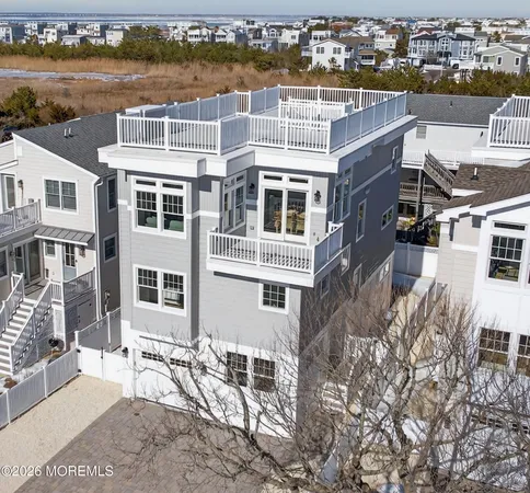 $2,699,000 | 7 B Cohasset Road, Beach Haven, NJ 08008