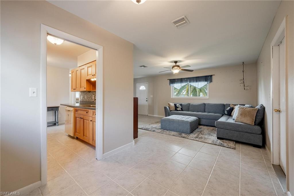 403 Penn Road West Lehigh Acres, FL 33936 - Photo 15 of 44 Gallery Image 15