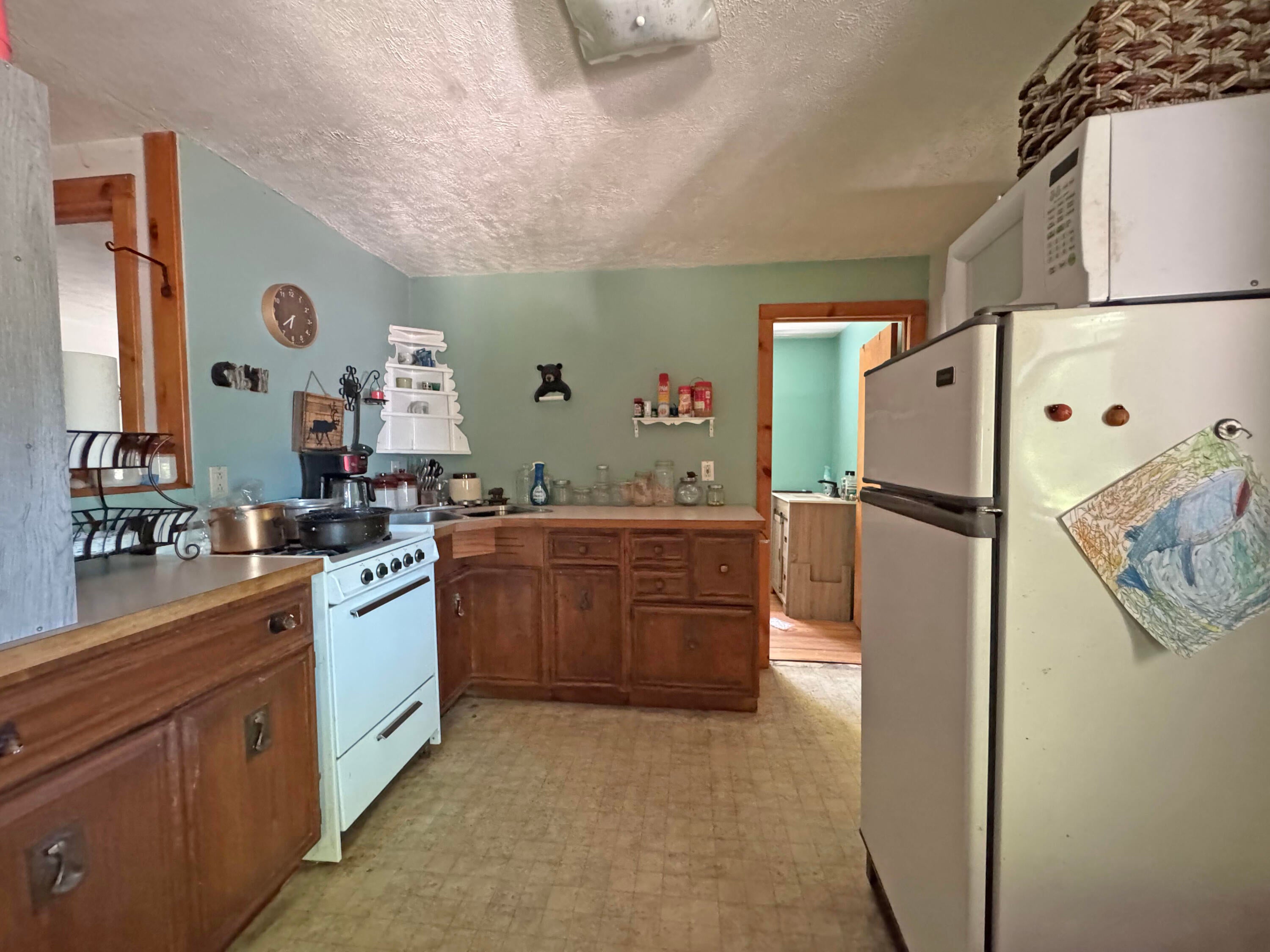 41483 West Betsy River Road Paradise, MI 49768 - Photo 10 of 55 Gallery Image 10