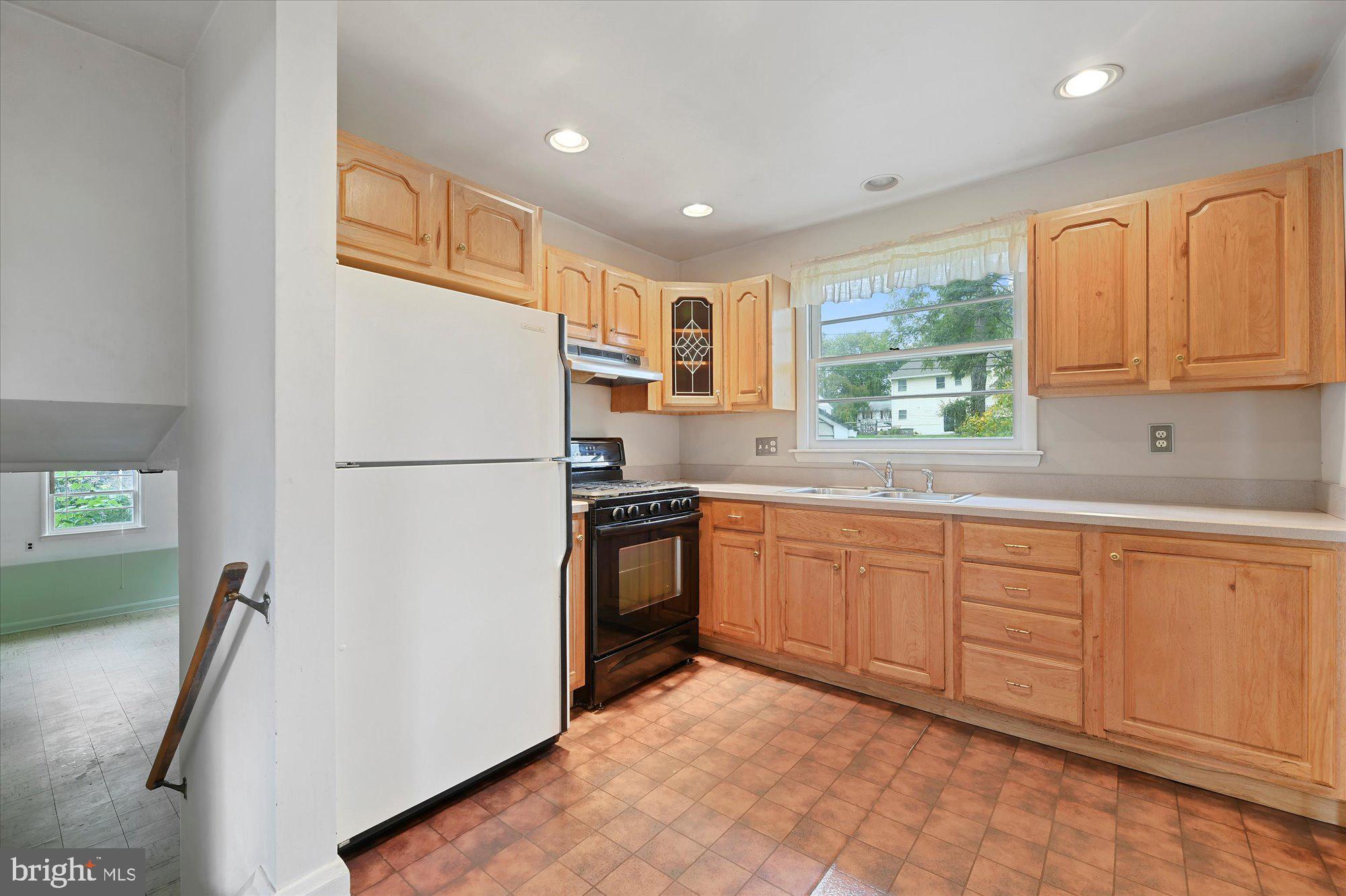 1614 Landon Road Towson, MD 21204 - Photo 15 of 41 Gallery Image 15