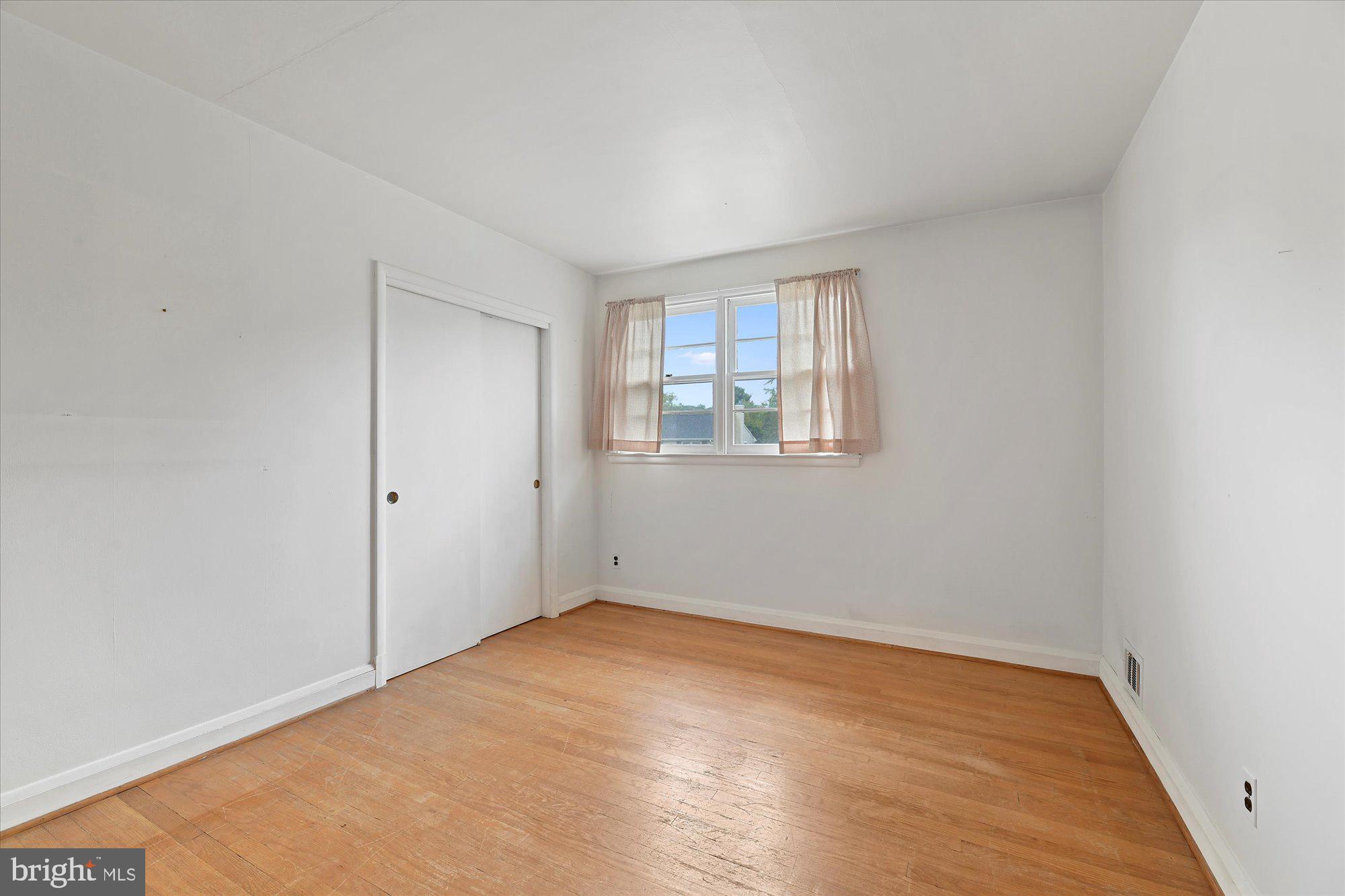 1614 Landon Road Towson, MD 21204 - Photo 17 of 41 Gallery Image 17