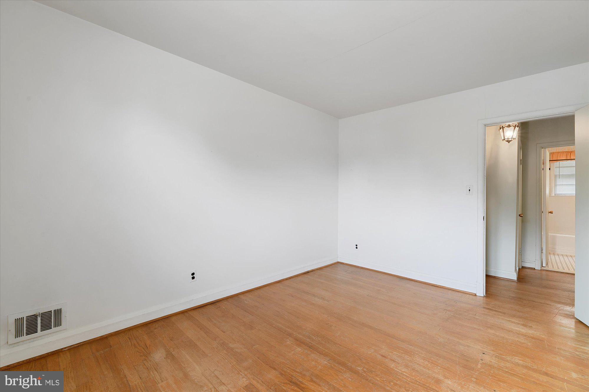 1614 Landon Road Towson, MD 21204 - Photo 18 of 41 Gallery Image 18