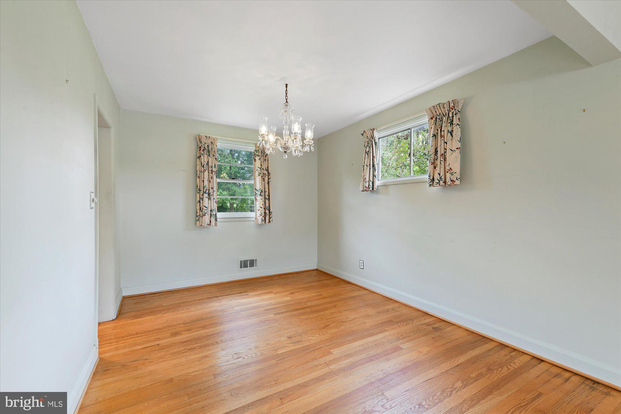 1614 Landon Road Towson, MD 21204 - Photo 10 of 41 Gallery Image 10