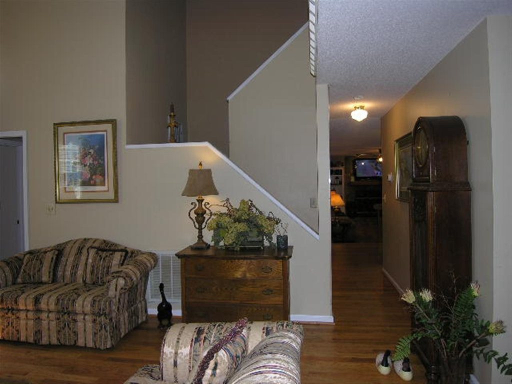 106 Hickory Ridge Court Central, SC 29630 - Photo 9 of 35 Gallery Image 9