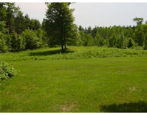 59 Raymond Road Brunswick, ME 04011 - Photo 11 of 14 Yard/Garden.