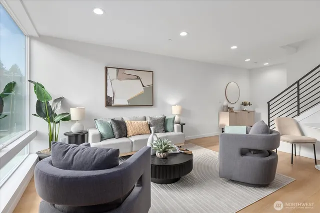 $859,950 | 3114 Queen Anne Avenue North, Seattle, WA 98109