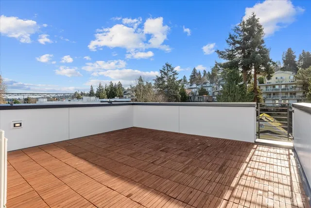 $859,950 | 3114 Queen Anne Avenue North, Seattle, WA 98109