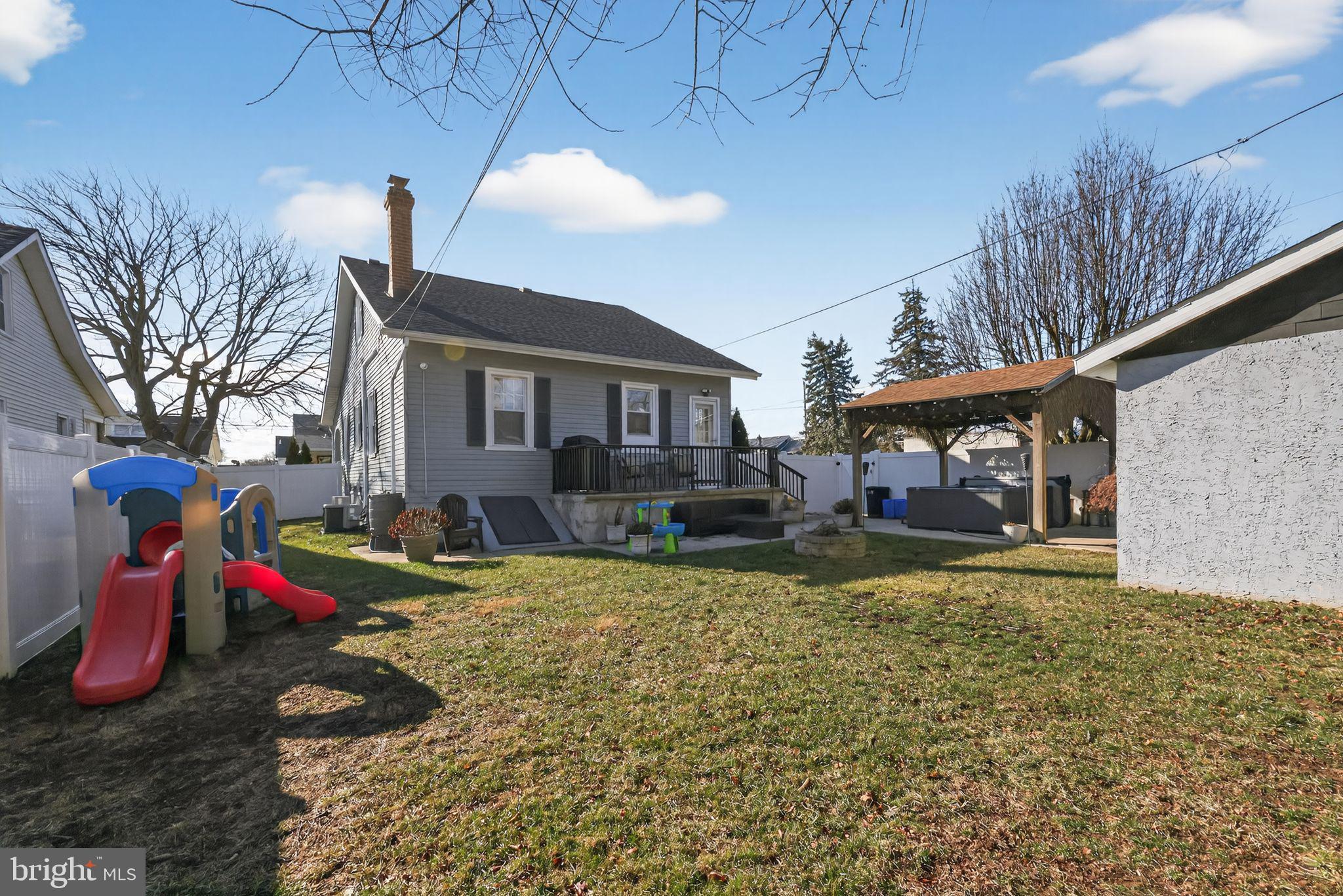 801 Chandler Street Philadelphia, PA 19111 - Photo 28 of 30 a view of a yard with cars