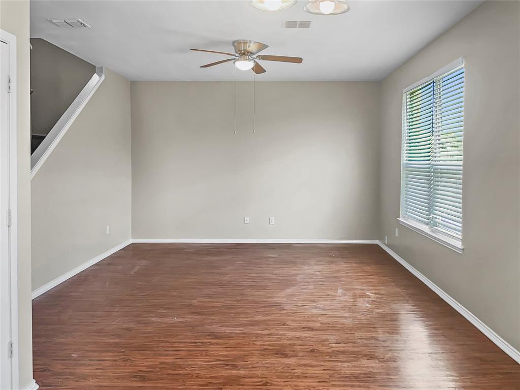 213 Long Prairie Drive Forney, TX 75126 - Photo 5 of 15