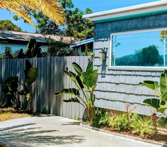 a view of a entryway door of the house