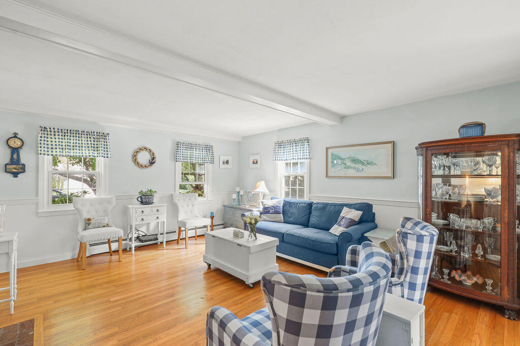 11 Moody Drive Sandwich, MA 02563 - Photo 10 of 50 IMG_5288