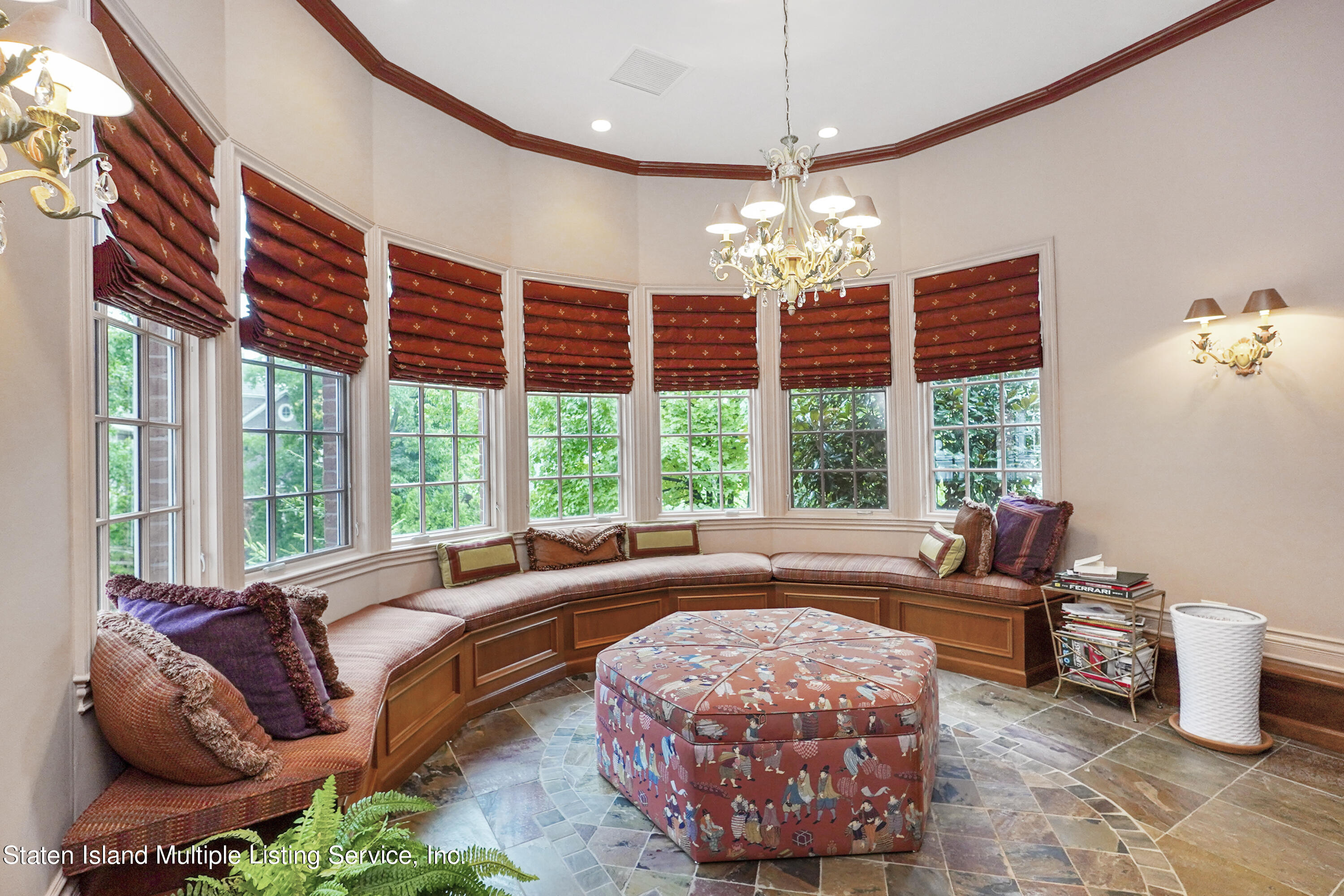 99 Buttonwood Road Staten Island, NY 10304 - Photo 14 of 43 Photo Jan 16 2023, 9 42 37 AM