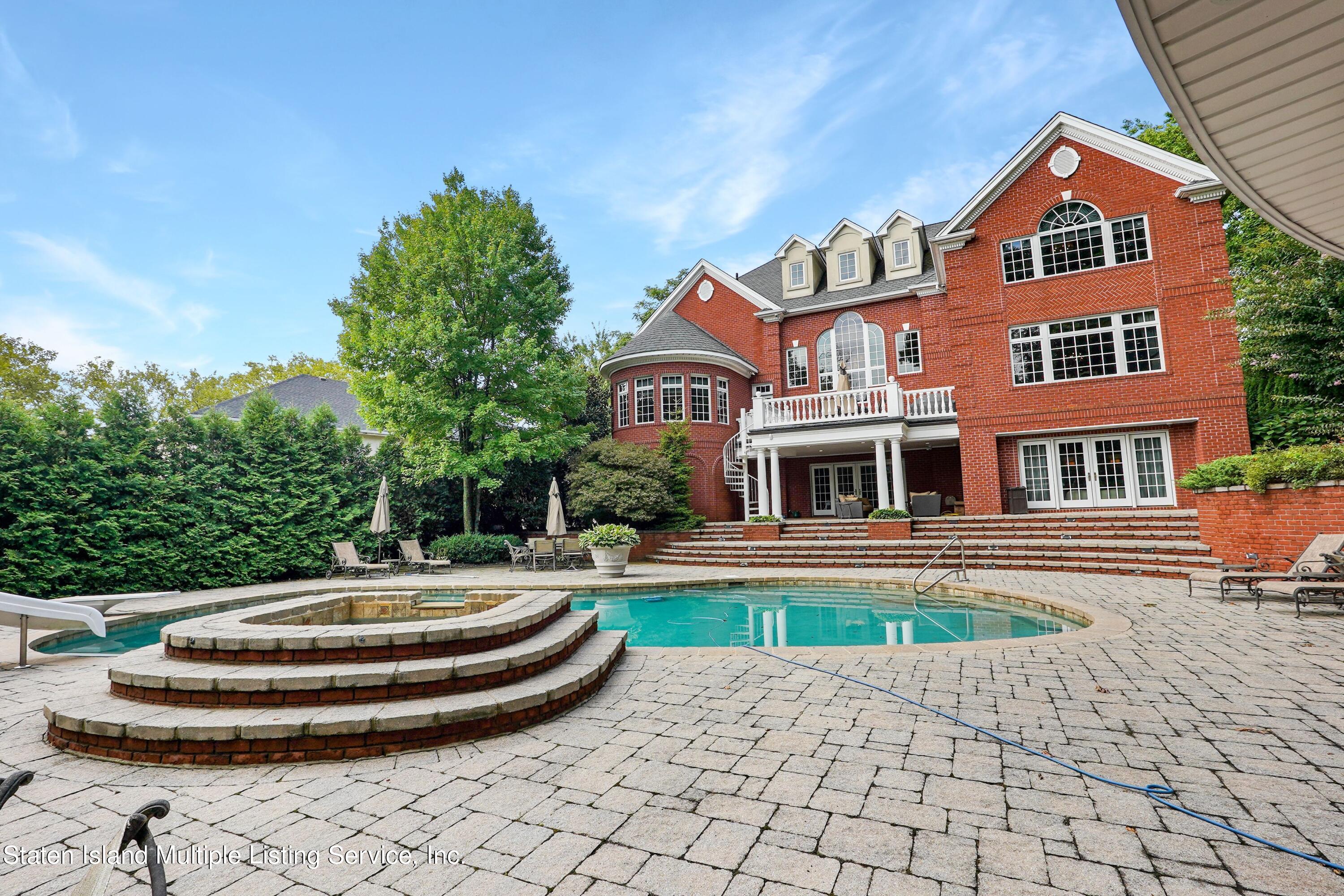 99 Buttonwood Road Staten Island, NY 10304 - Photo 33 of 43 sdYNCuXw