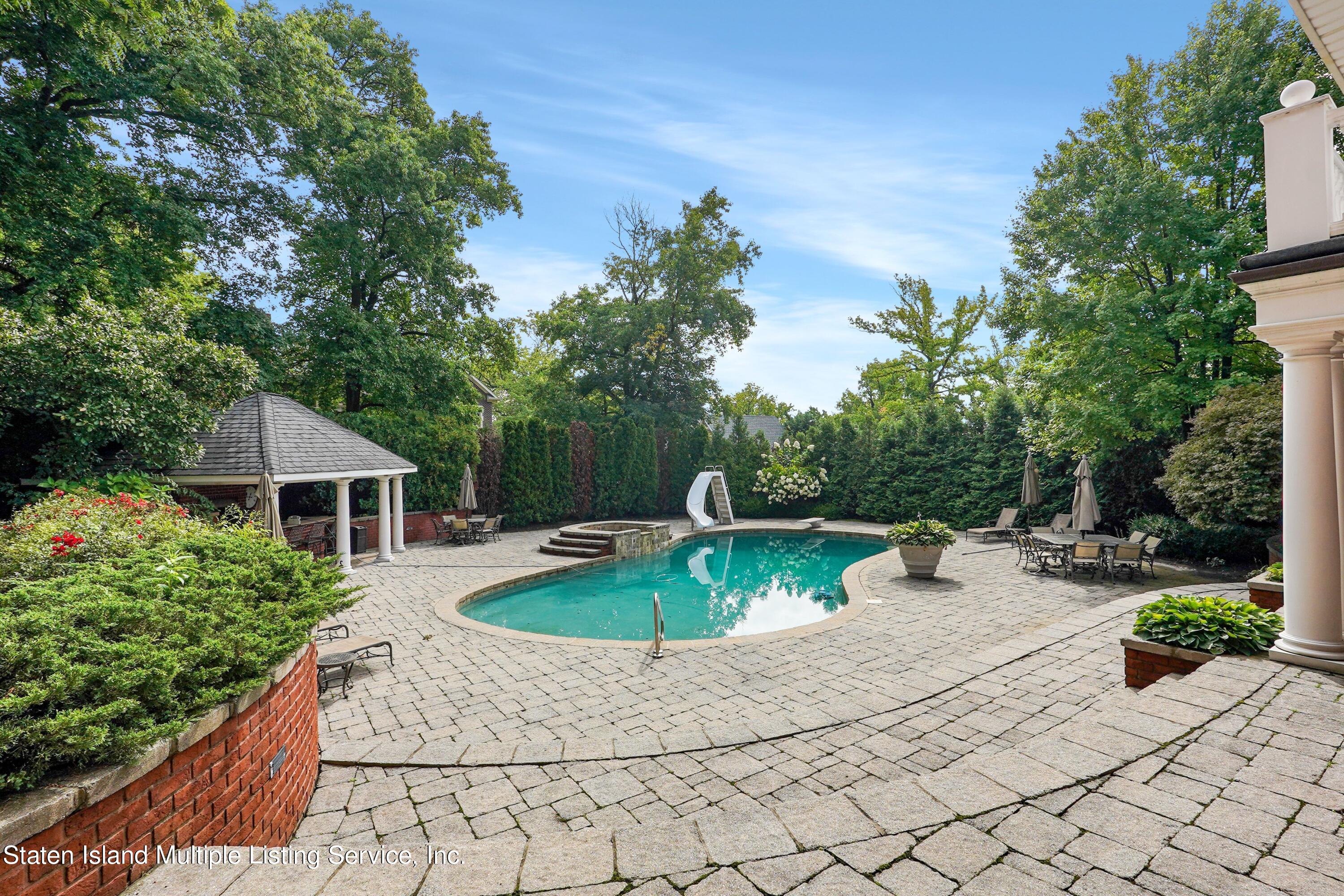 99 Buttonwood Road Staten Island, NY 10304 - Photo 36 of 43 OB_i8I_b