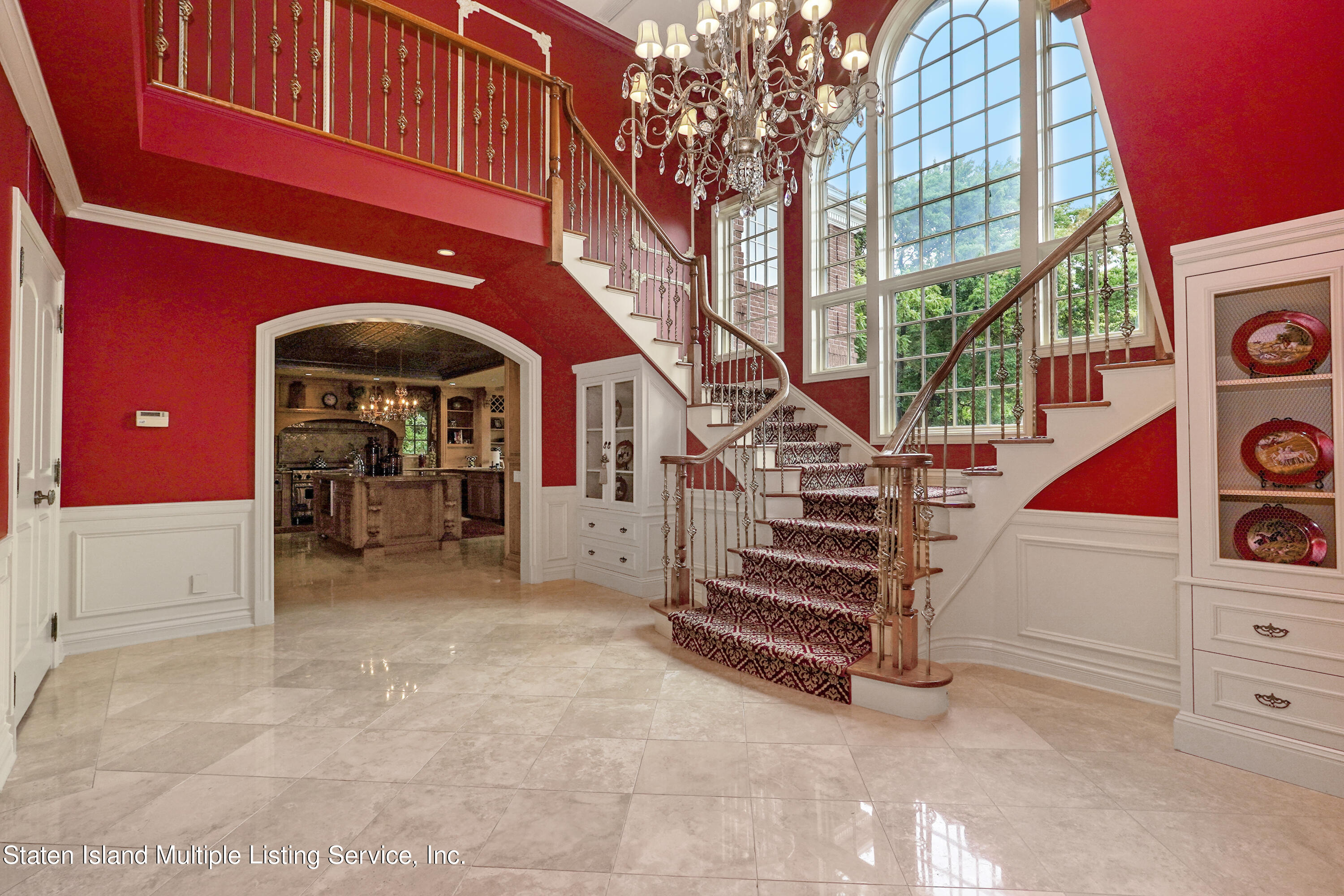 99 Buttonwood Road Staten Island, NY 10304 - Photo 5 of 43 Photo Jan 16 2023, 9 41 01 AM