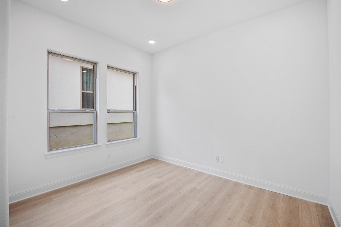 228 Running Fawn Georgetown, TX 78628 - Photo 13 of 29