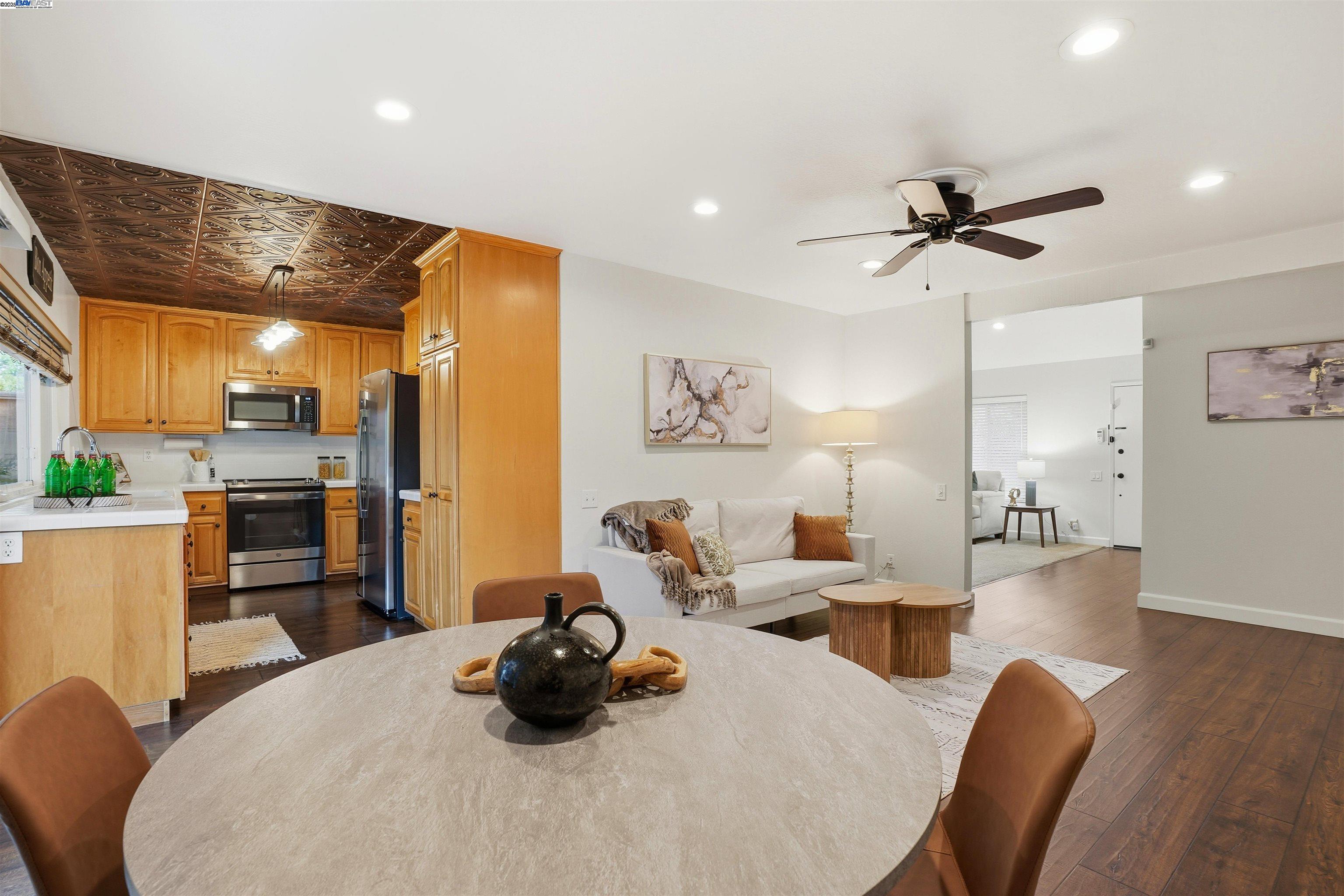 4490 Buckthorn Court Concord, CA 94521 - Photo 15 of 45