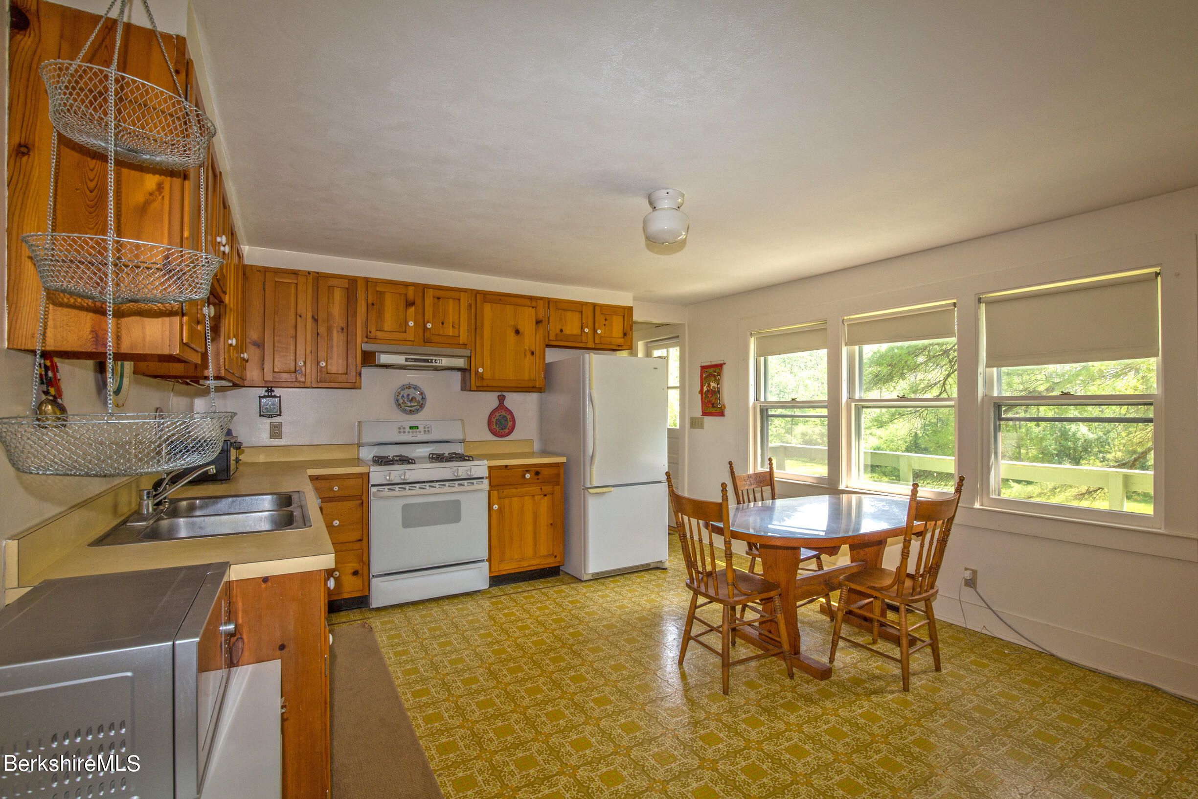 424 Cooper Hill Road Sheffield, MA 01257 - Photo 5 of 45 Kitchen