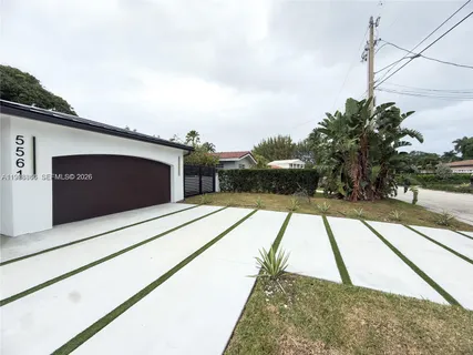 $2,095,000 | 5561 Northeast 28th Avenue, Fort Lauderdale, FL 33308
