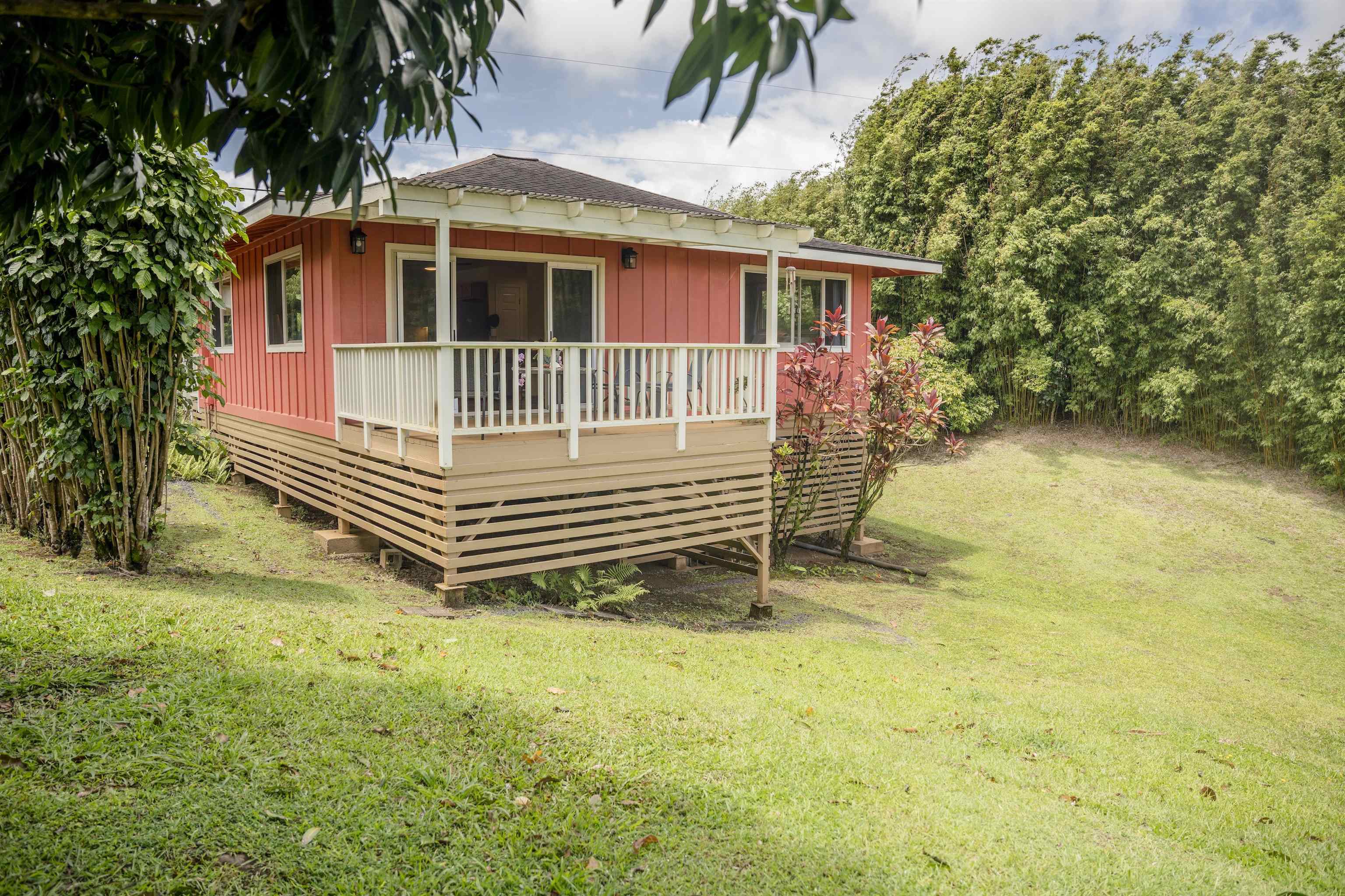 694 Kaupakalua Road, Unit B Haiku, HI 96708 - Photo 12 of 20
