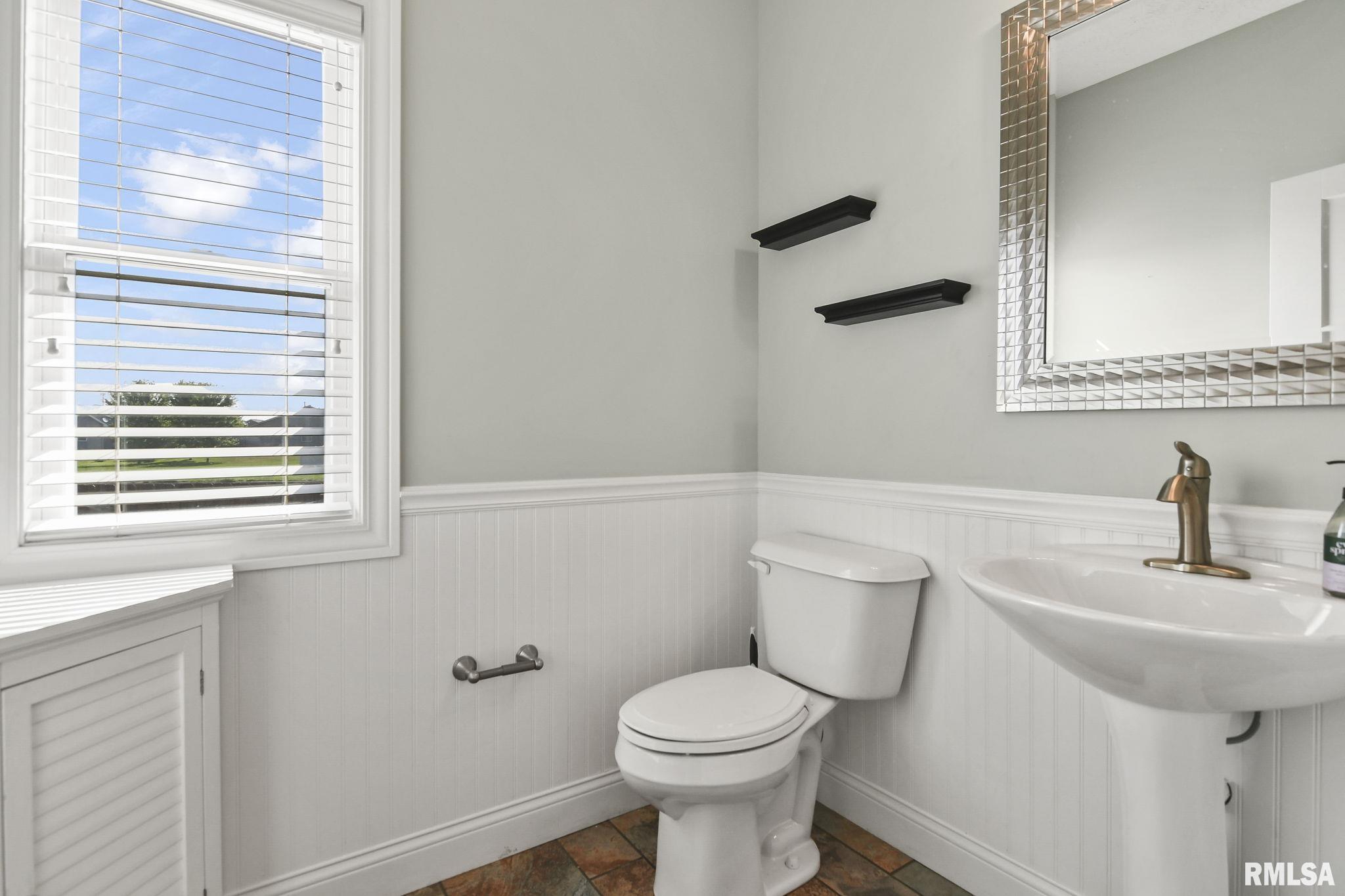 5001 Mountain View Drive Springfield, IL 62711 - Photo 27 of 41 Gallery Image 27