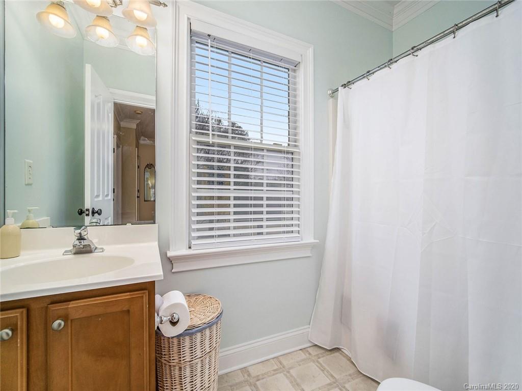 1344 Barnett Woods Fort Mill, SC 29708 - Photo 22 of 41 Gallery Image 22