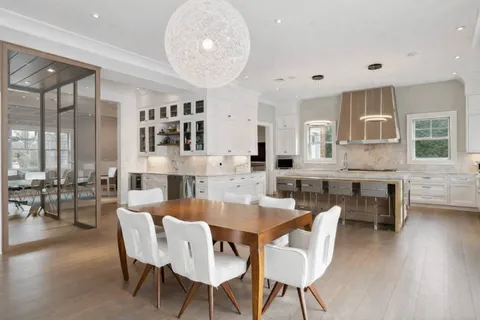 $8,500,000 | 9 Seaponack Drive, Sag Harbor, NY 11963