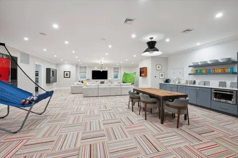 $9,195,000 | 9 Seaponack Drive, Sag Harbor, NY 11963