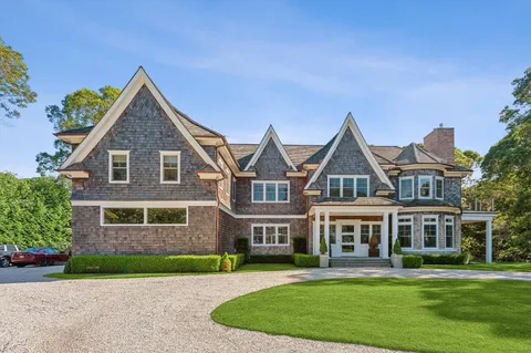 $9,195,000 | 9 Seaponack Drive, Sag Harbor, NY 11963