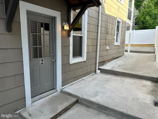$1,300 | 113 Coal Street, Cumbola, PA 17930