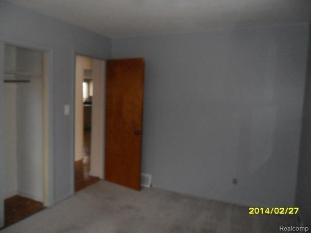 9339 Allen Road Allen Park, MI 48101 - Photo 13 of 21 013.jpg