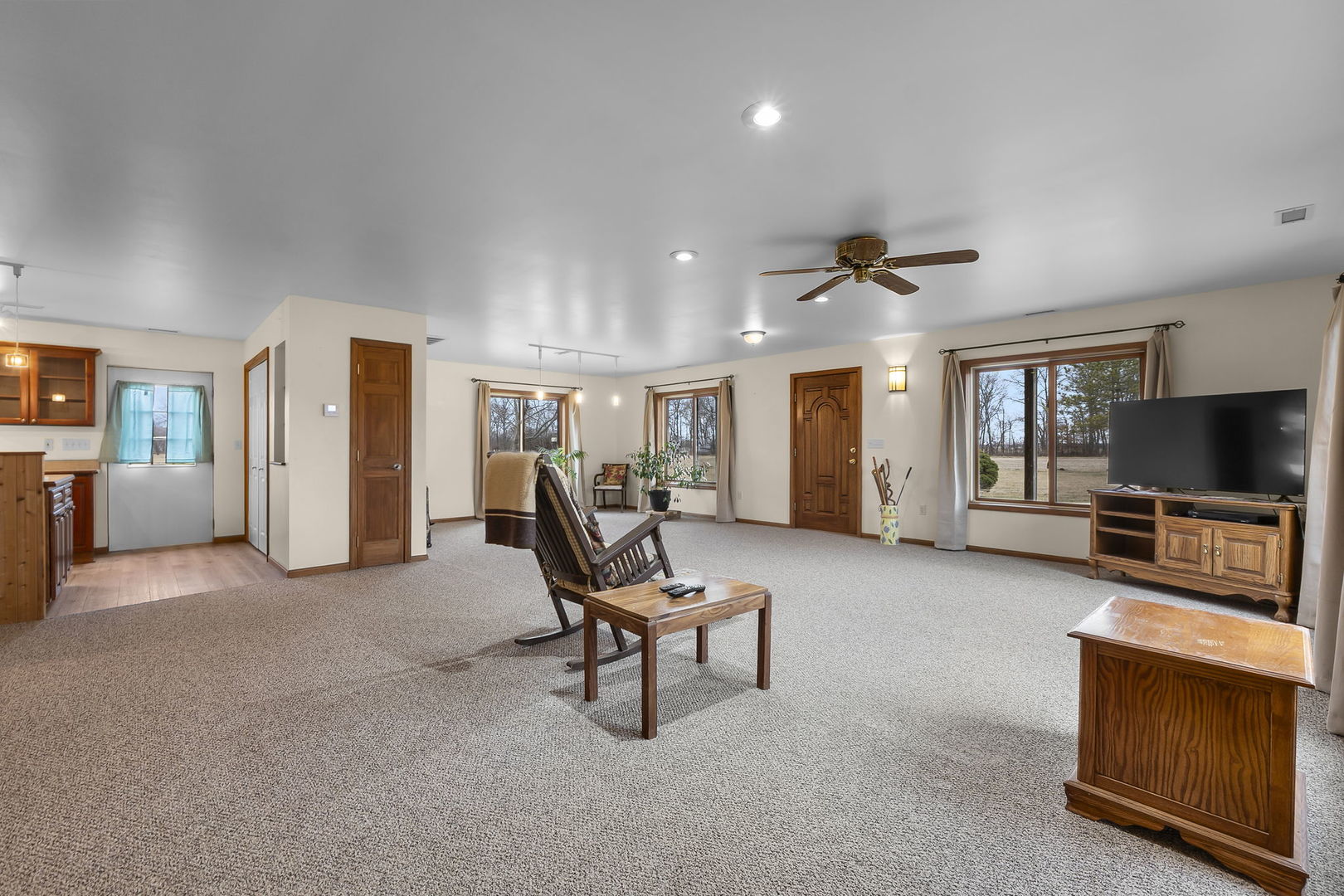 7198 Omega Road Kinmundy, IL 62854 - Photo 28 of 95