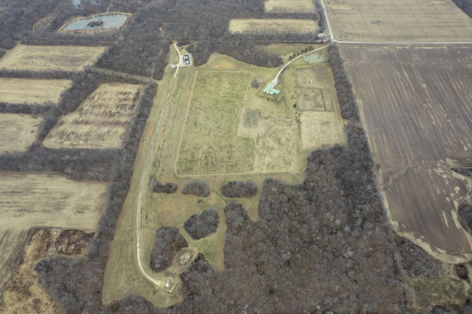 7198 Omega Road Kinmundy, IL 62854 - Photo 78 of 95 a bathroom with a shower