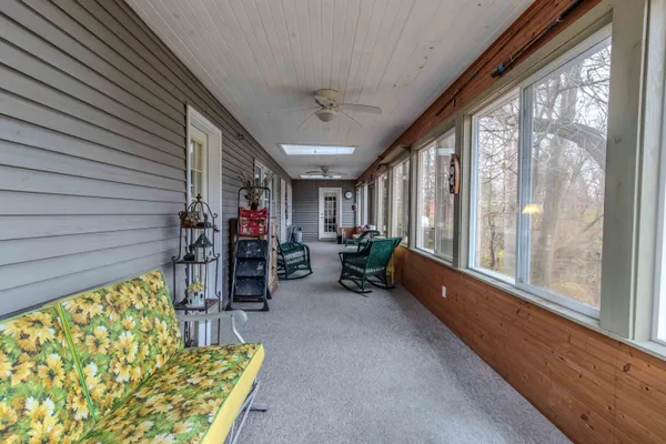 $875,900 | 70778 Halsey Square Road, Burr Oak, MI 49030