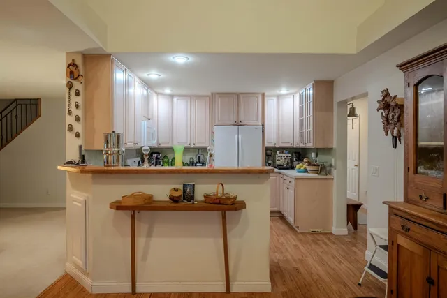 $999,900 | 70778 Halsey Square Road, Burr Oak, MI 49030