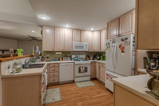 $999,900 | 70778 Halsey Square Road, Burr Oak, MI 49030