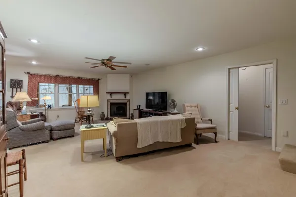 $875,900 | 70778 Halsey Square Road, Burr Oak, MI 49030