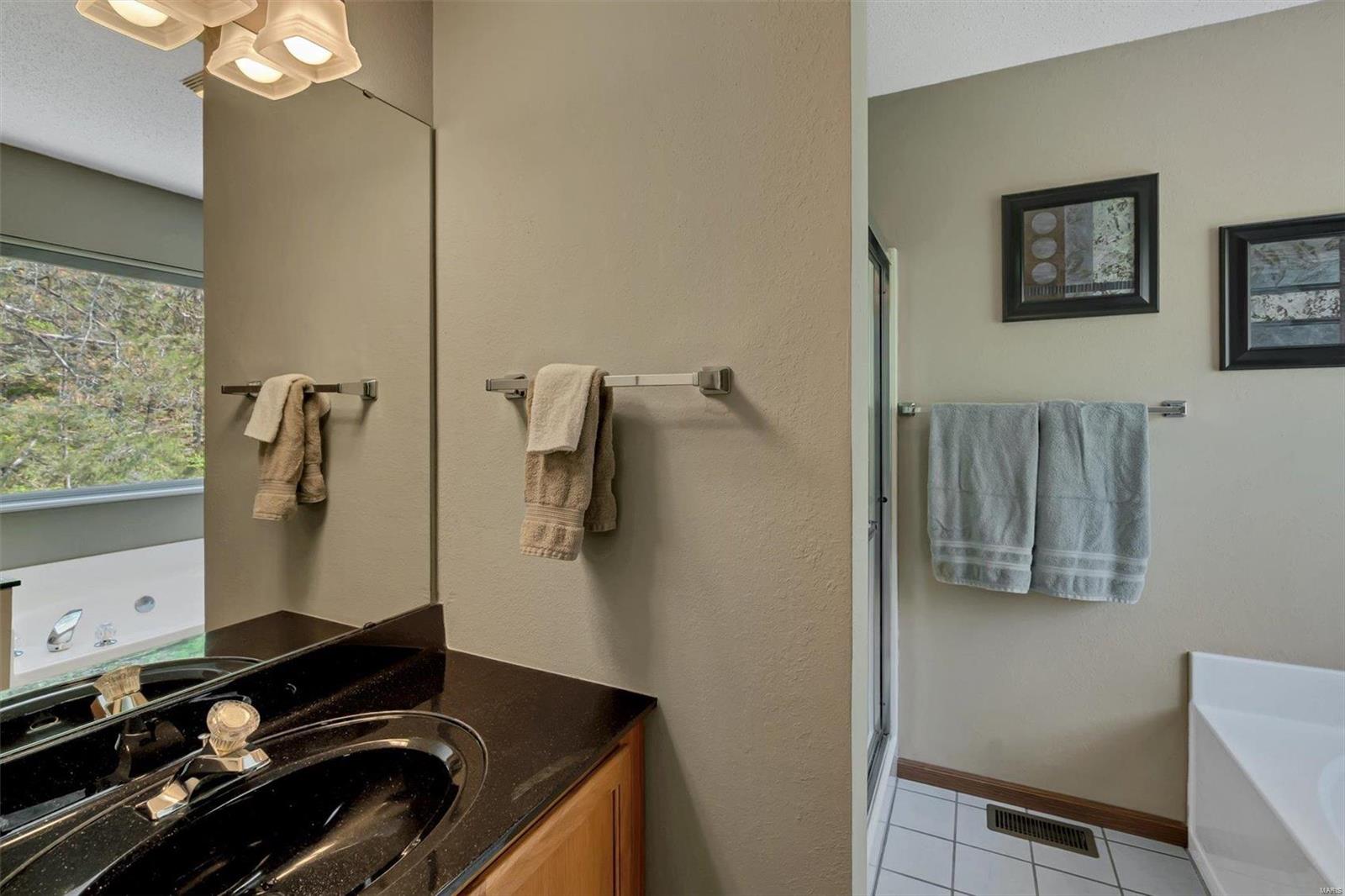 2290 Castlegate Drive Imperial, MO 63052 - Photo 17 of 33