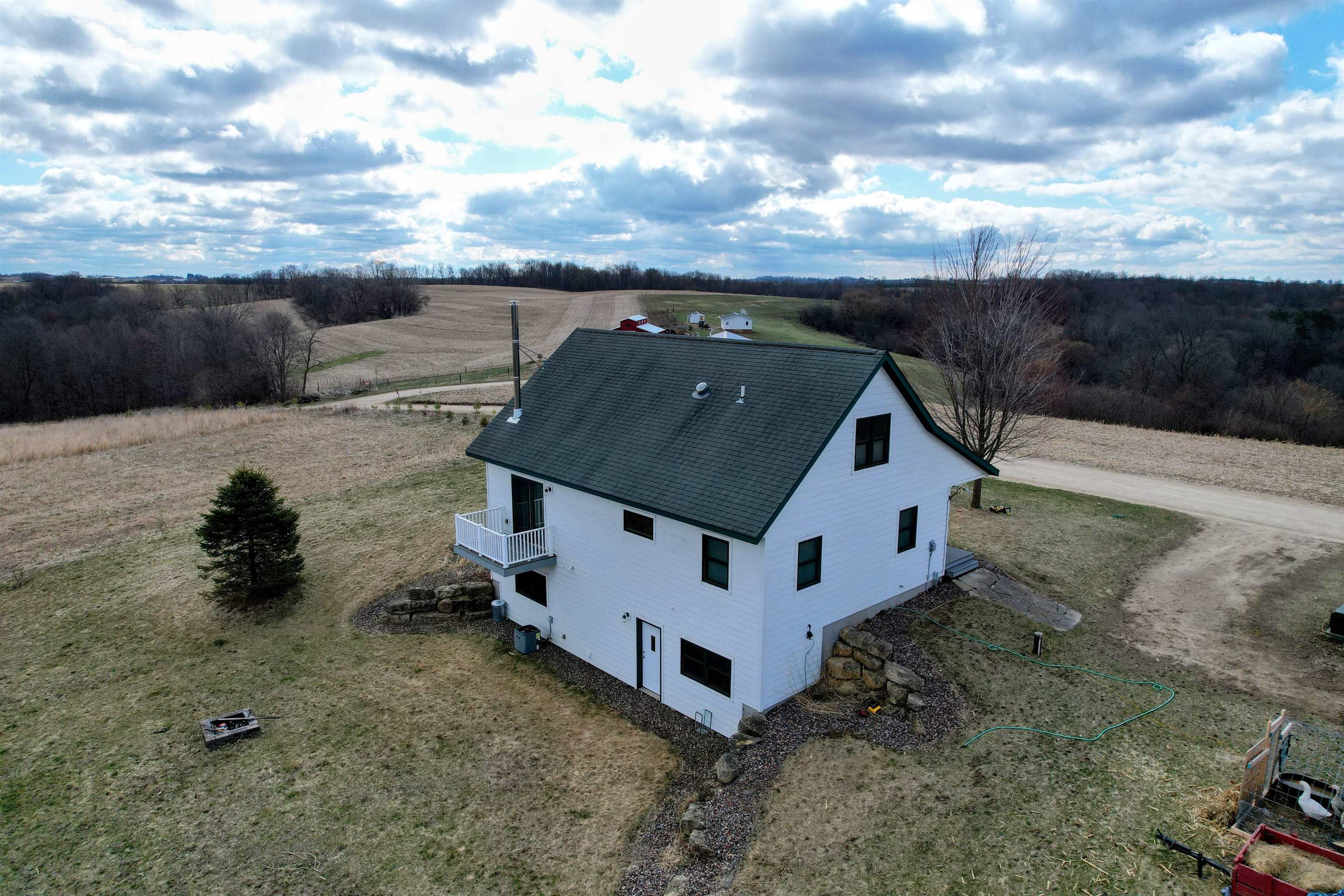 E10246 Yttri Road Readstown, WI 54652 - Photo 24 of 26