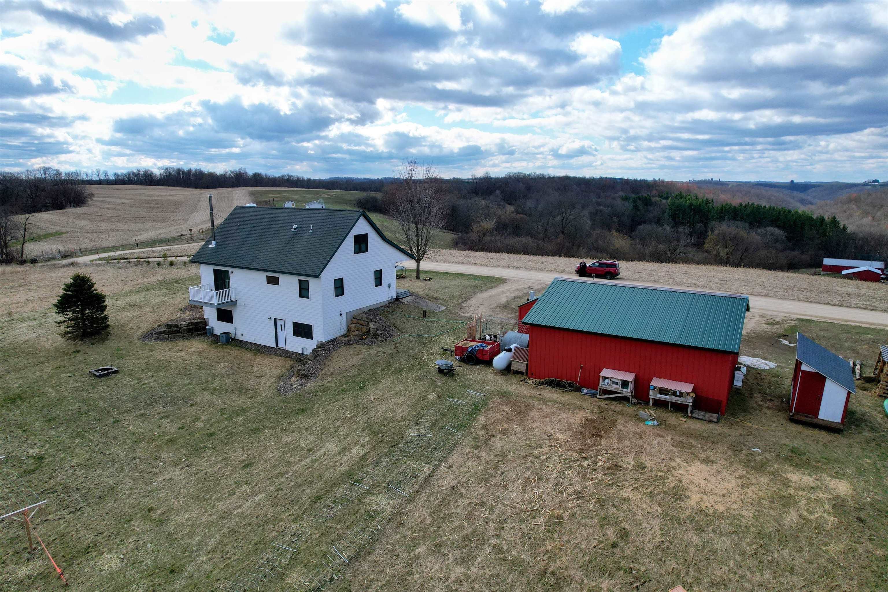 E10246 Yttri Road Readstown, WI 54652 - Photo 25 of 26