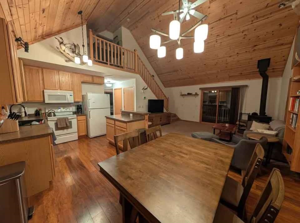 E10246 Yttri Road Readstown, WI 54652 - Photo 4 of 26