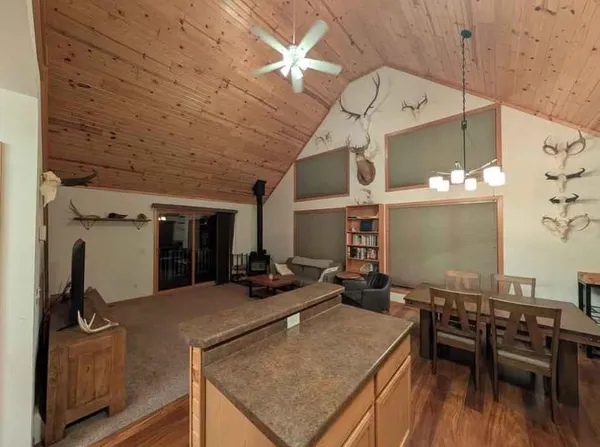 $479,900 | E10246 Yttri Road, Readstown, WI 54652