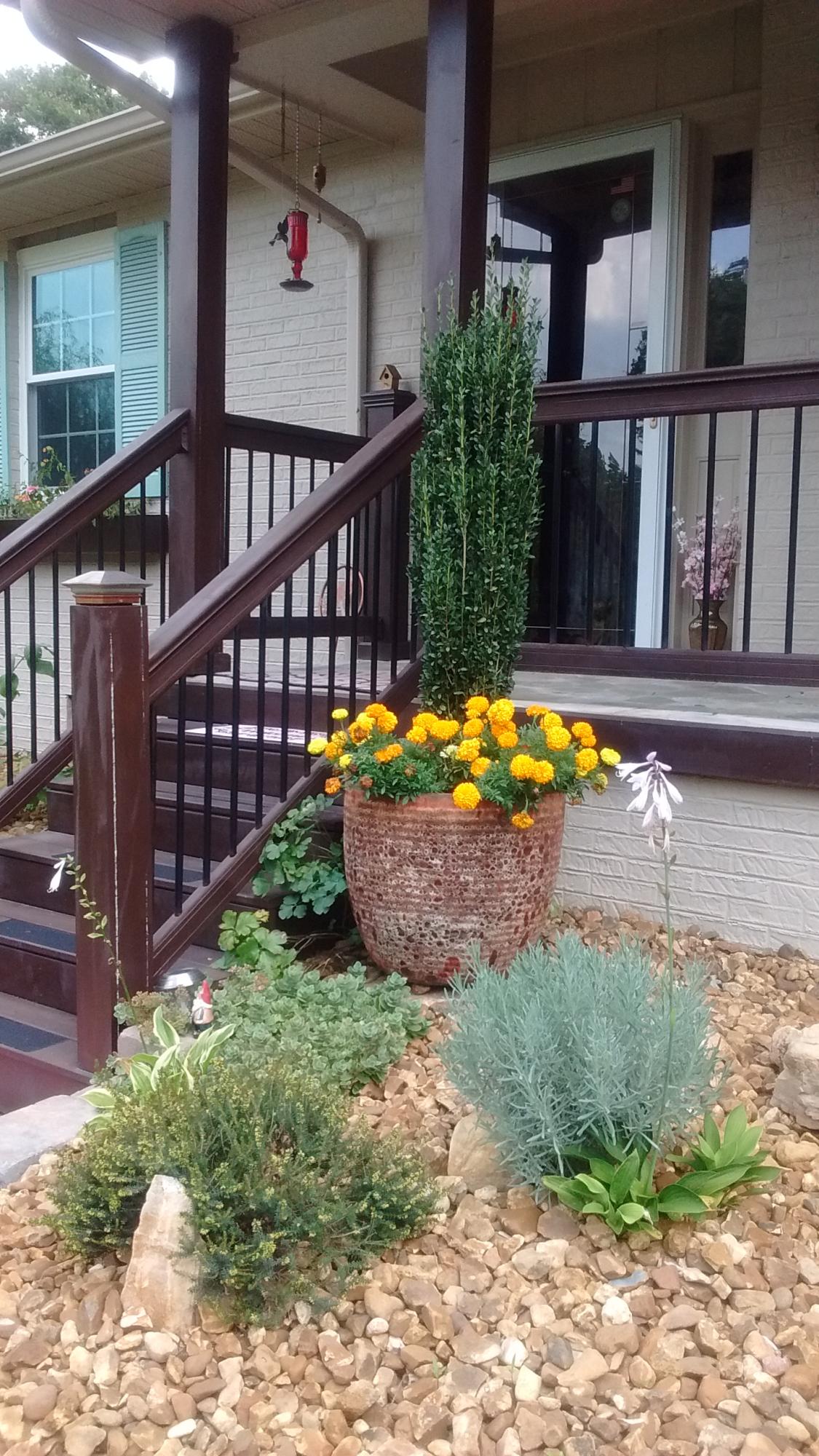 109 Carson Lane Oak Ridge, TN 37830 - Photo 3 of 40 Carson Front Entrance